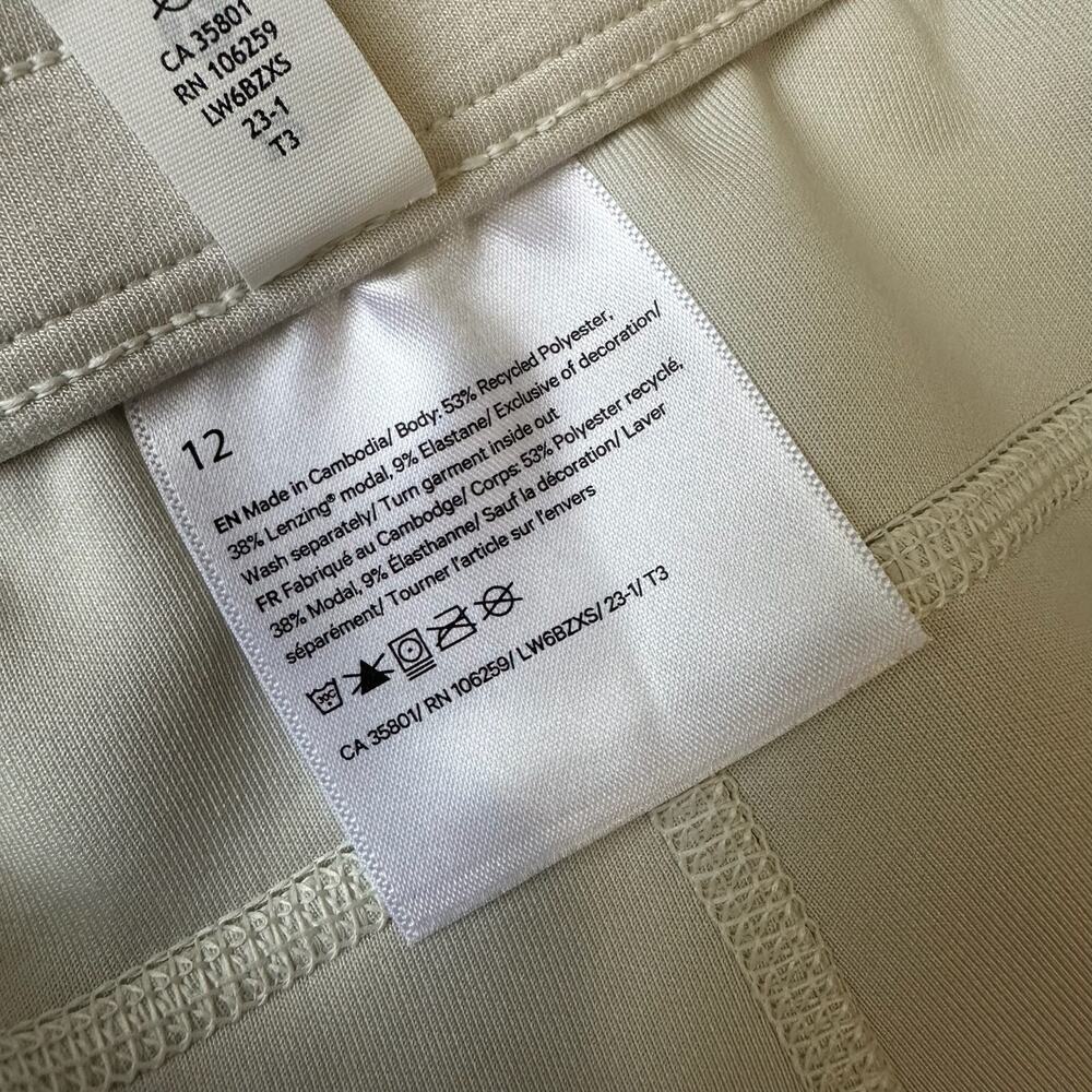 LULULEMON Softstreme Pants Ivory Cropped Relaxed Straight High Rise - Picture 10 of 14